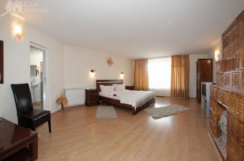 Pensiunea Boema Piatra Neamţ Quarto foto