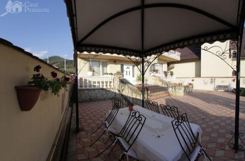 Pensiunea Boema Piatra Neamţ Exterior foto
